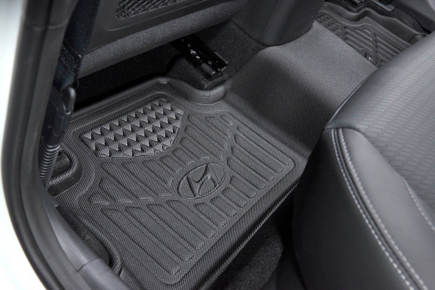 Hyundai 2023 Kona Premium All Weather Floor Liner - Rear For Ess | Pref | N-Line | N-Line Ult | N J9H17AP100