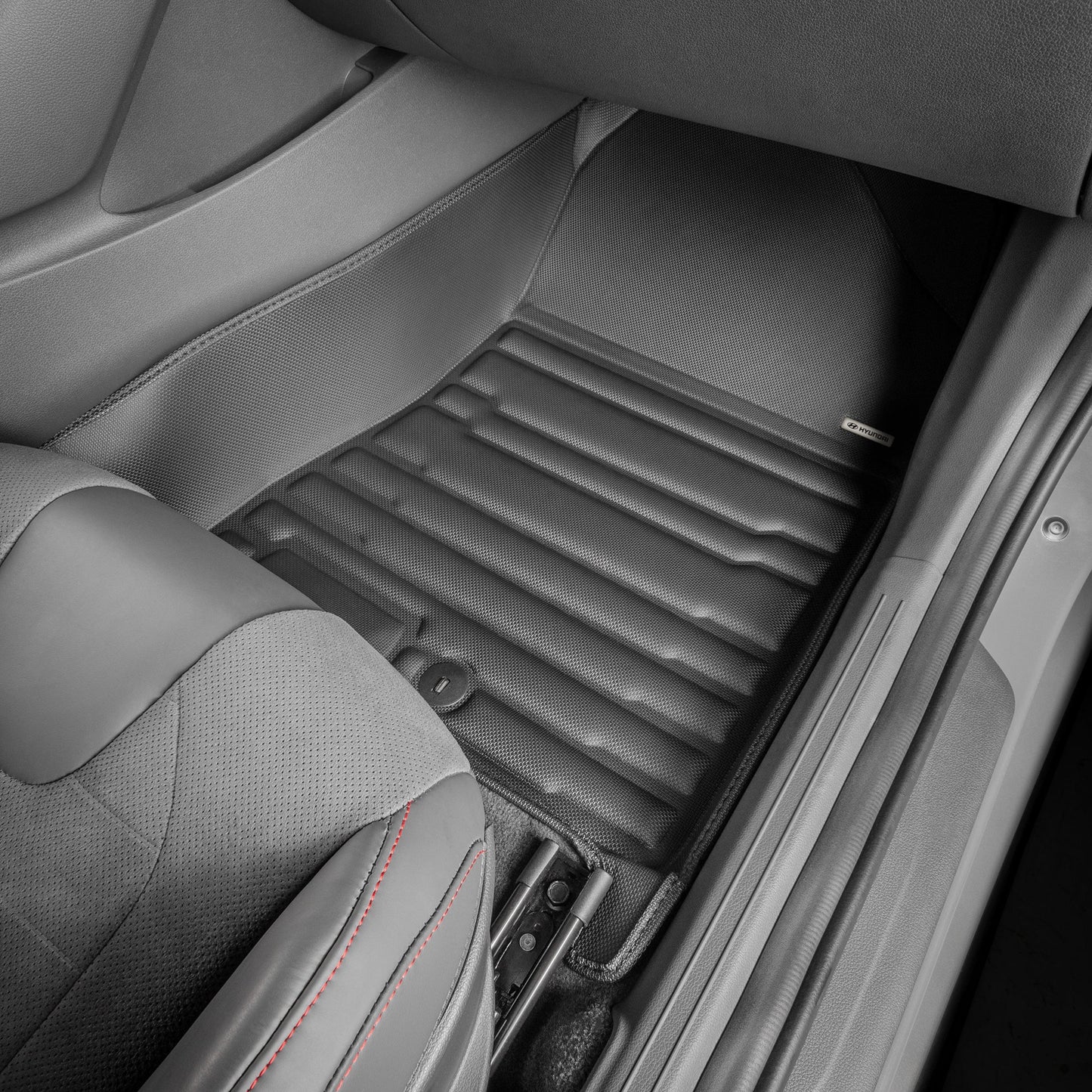 TuxMat 2020-2024 Sonata Hybrid TuxMat Premium Floor Liners TUX8540